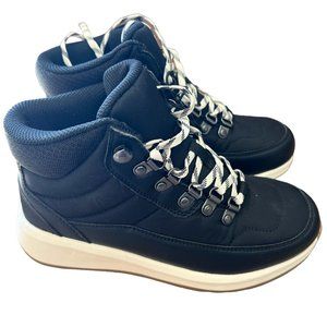 Women's Bergen Hiking Winter Boots Black - Universal Thread Size 6 1/2